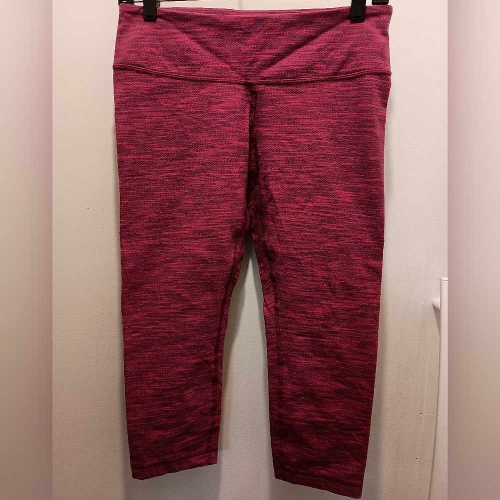 Lululemon Capri Leggings. Size 8